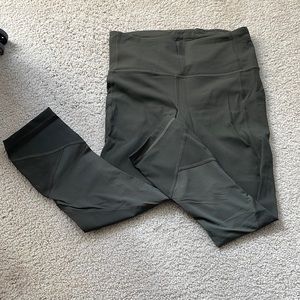 Lululemon cropped leggings